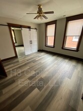 2214 Edison Ave in Granite City, IL - Building Photo - Building Photo