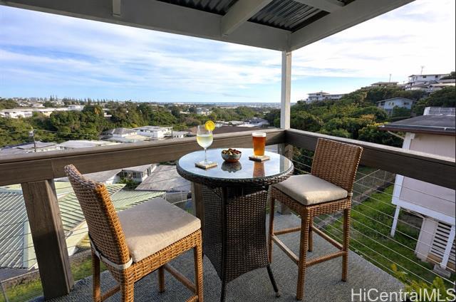 1870 Ala Mahamoe St in Honolulu, HI - Building Photo - Building Photo