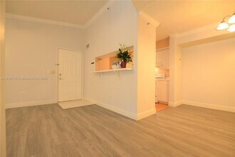 160 Yacht Club Way in Hypoluxo, FL - Building Photo - Building Photo