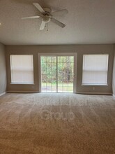 11008 Apple Blossom Trail W in Jacksonville, FL - Building Photo - Building Photo