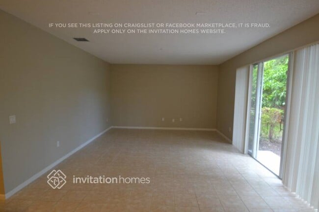 5022 SW 155th Terrace in Miramar, FL - Foto de edificio - Building Photo