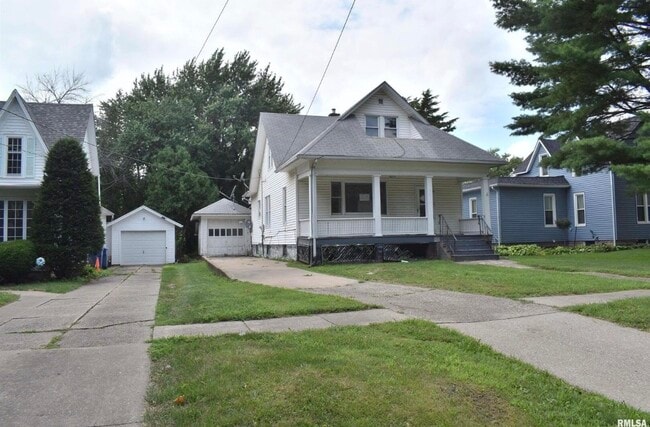 property at 705 SW 2nd Ave