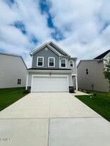 187 S Finley Lndg Pkwy in Smithfield, NC - Building Photo