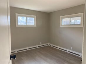 235 Washington Ave, Unit 2Fl in Scotia, NY - Building Photo - Building Photo