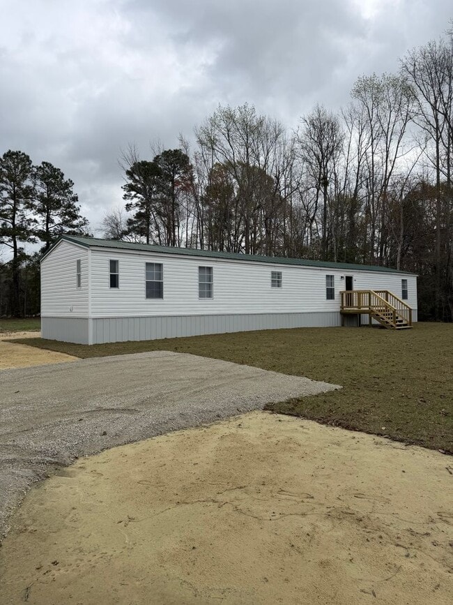 601 Amhurst Rd in Galivants Ferry, SC - Building Photo - Building Photo