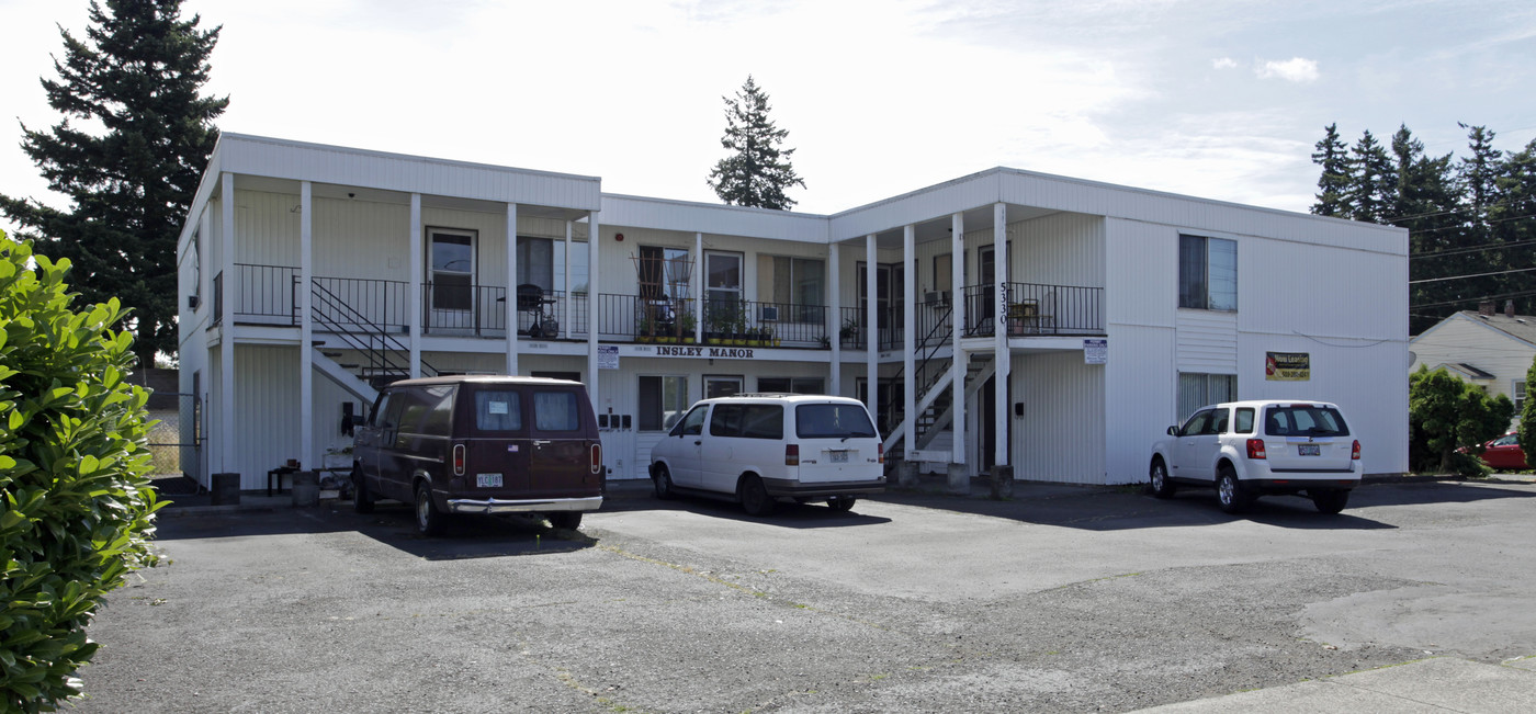 Insley Manor in Portland, OR - Building Photo