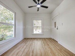 811 W Wade St in El Reno, OK - Building Photo - Building Photo