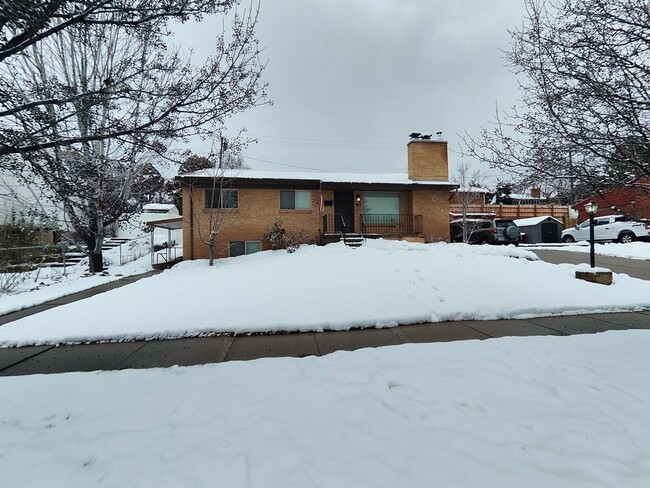 1869 S Davis Blvd in Bountiful, UT - Building Photo - Building Photo