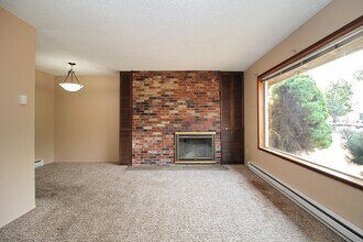 2642-2642 SE 125th Ave in Portland, OR - Building Photo - Building Photo