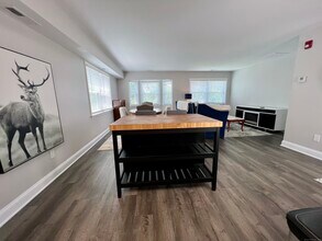 99 Cherry St in Milford, CT - Building Photo - Building Photo