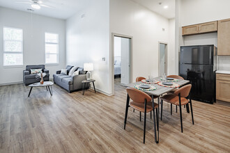 Perkins Homes Phase I, LLC (0703) in Baltimore, MD - Foto de edificio - Interior Photo