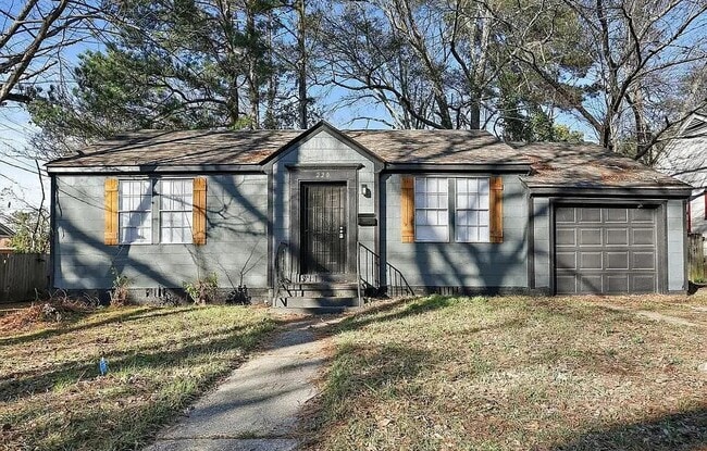 property at 220 Stonewall St
