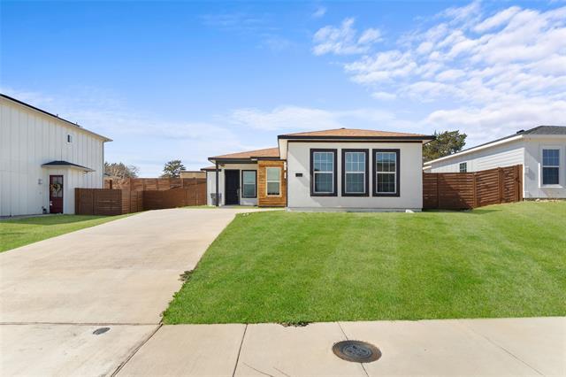 3877 Sam Cir in Dallas, TX - Building Photo - Building Photo