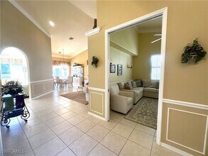 2109 Morning Sun Ln in Naples, FL - Building Photo - Building Photo