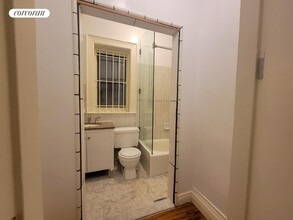 172 W 77th St in New York, NY - Building Photo - Building Photo
