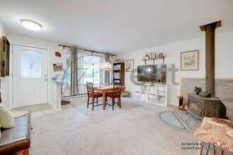 13519 97th Ave NW in Gig Harbor, WA - Building Photo - Building Photo