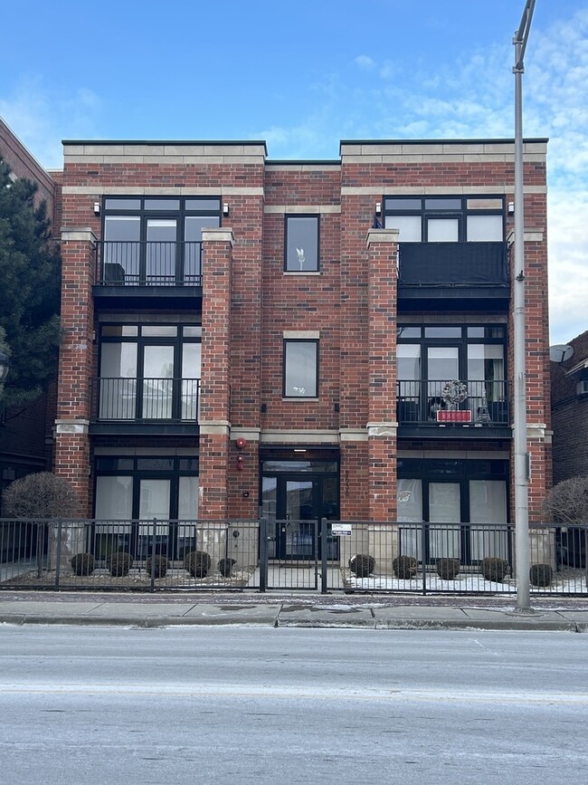 property at 8538 W Grand Ave