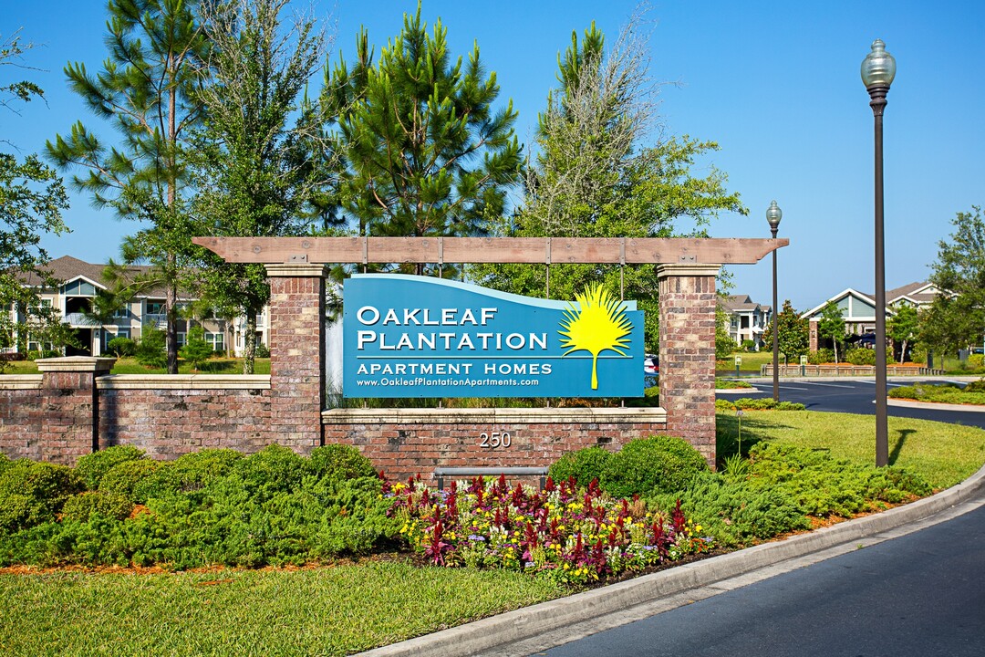 Oakleaf Plantation Apartments in Jacksonville, FL - Building Photo