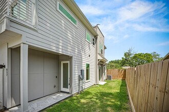 855 Prosper St in Houston, TX - Building Photo - Building Photo