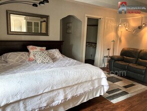 1028 E Juneau Ave in Milwaukee, WI - Building Photo - Building Photo