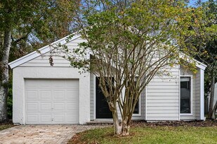8563 Goldeneye Ln in Jacksonville, FL - Building Photo
