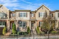 229 Aventine Ln in Smyrna, GA - Building Photo - Building Photo