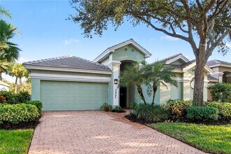 3421 Marbella Ct in Bonita Springs, FL - Building Photo - Building Photo