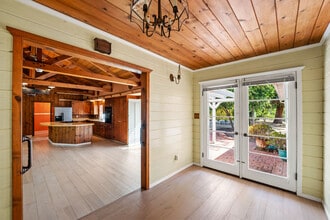 190 Fairway Ln in Ojai, CA - Building Photo - Building Photo