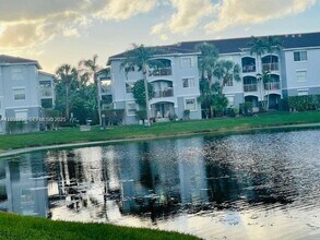 9610 NW 2nd St in Pembroke Pines, FL - Building Photo - Building Photo