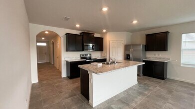 9617 Potomac Dr in Fort Pierce, FL - Building Photo - Building Photo