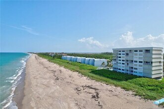 10980 S Ocean Dr in Jensen Beach, FL - Building Photo - Building Photo