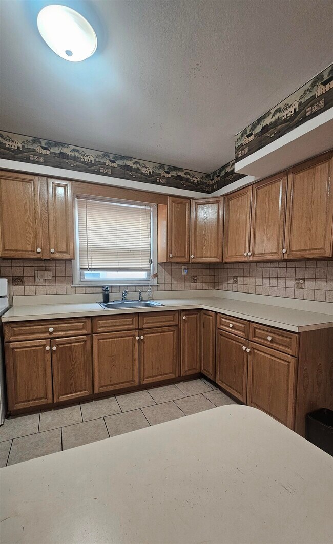 71 Prospect Ave in Bayonne, NJ - Building Photo - Building Photo