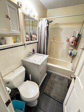 60 Raymond St, Unit 2 in Boston, MA - Building Photo - Building Photo