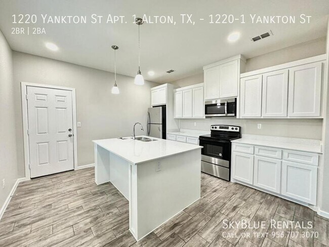 1220 S Yankton St in Alton, TX - Building Photo - Building Photo