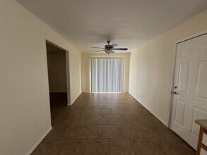 5517 W Roma Ave in Phoenix, AZ - Building Photo - Building Photo