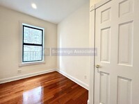 935 St Nicholas Ave in New York, NY - Building Photo - Building Photo