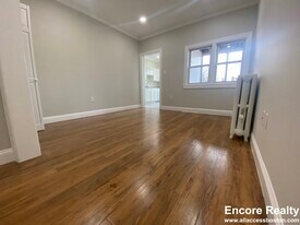 33 Highgate St in Boston, MA - Building Photo