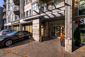 5253 Du Parc in Montréal, QC - Building Photo - Building Photo