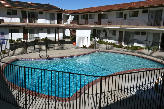 18405 Valerio St, Unit 3