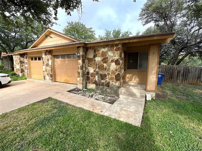 12418 Coronet St in Austin, TX - Building Photo - Building Photo