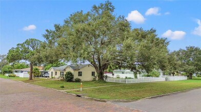 220 62nd St N in St. Petersburg, FL - Building Photo - Building Photo