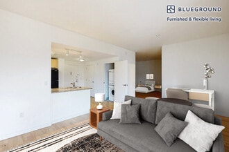 27 Barker Ave in White Plains, NY - Building Photo - Building Photo