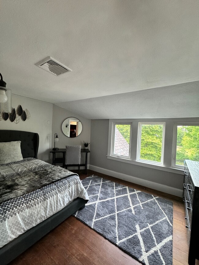 property at 1820 Albany Ave