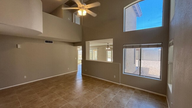 17426 N 47th St in Phoenix, AZ - Building Photo - Building Photo