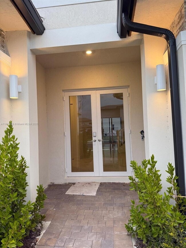 property at 12303 SW 44th St