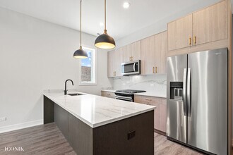 4336 S Vincennes Ave in Chicago, IL - Building Photo - Building Photo