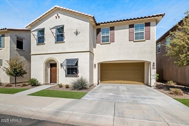 property at 4354 E Toledo St