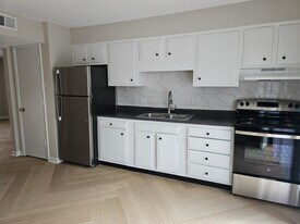 Palomino Apartments in Carbondale, IL - Building Photo