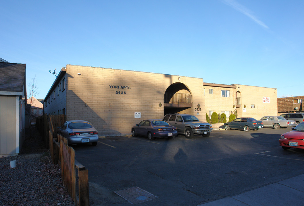 Yori Apartments in Reno, NV - Building Photo