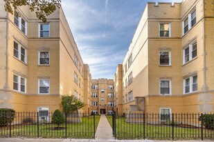 4412 N St Louis Ave in Chicago, IL - Building Photo